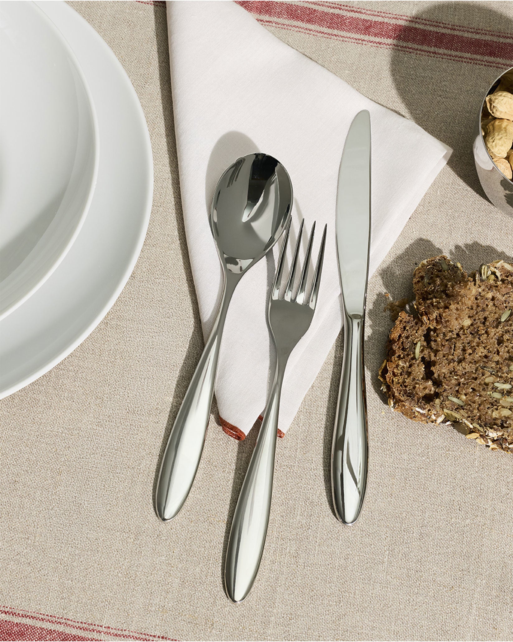 Mami: Besteckset aus Stahl von Giovannoni