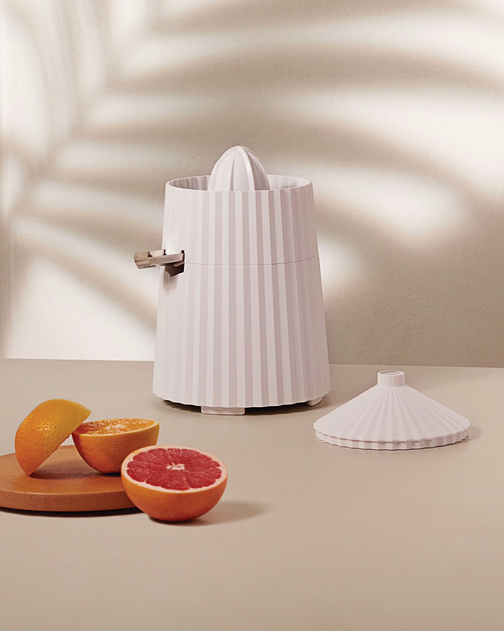 Plissé Electric Citrus-Squeezer - European Plug