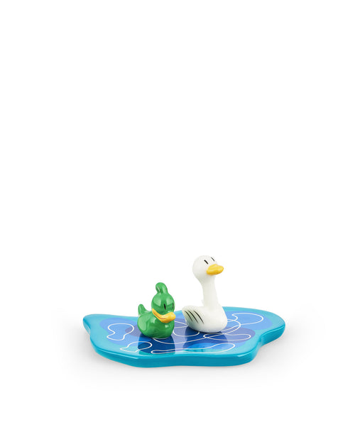 Presepe Alessi Happy Eternity In Porcellana - 5 Pezzi, Decorato A Mano, Con Sacra Famiglia, 20x14x27cm - Foto 11