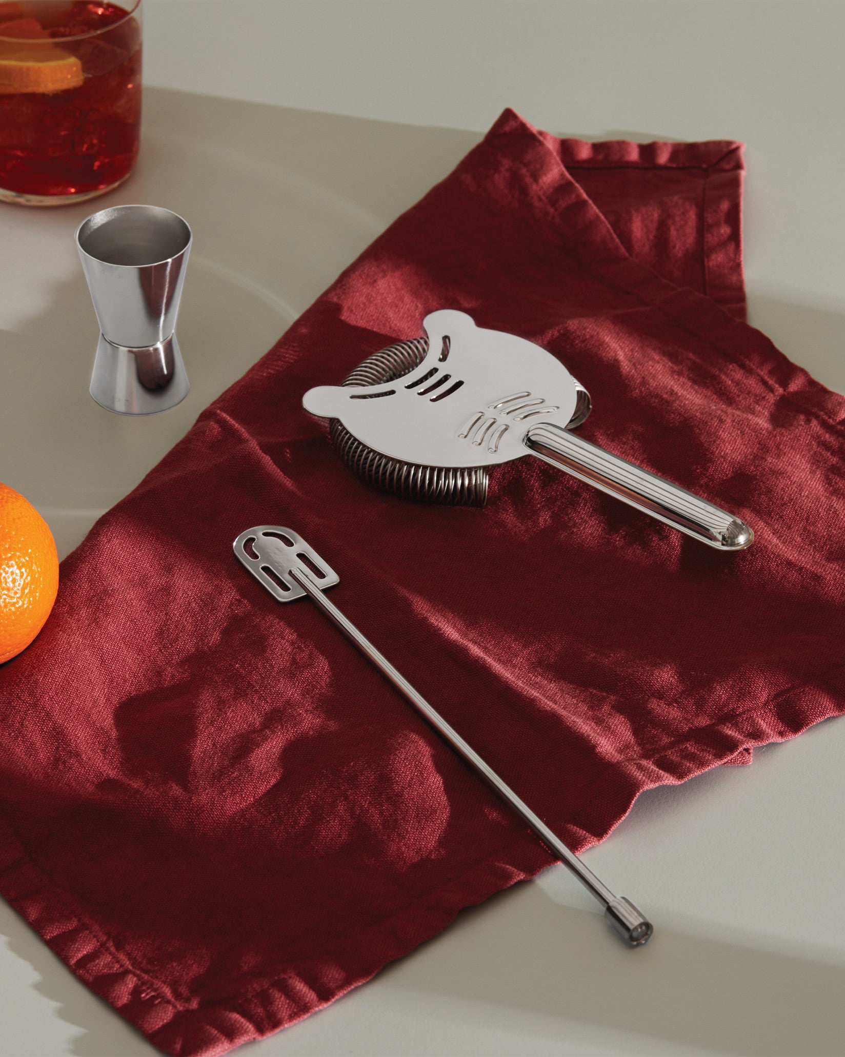 5050 CU: Shaker by Ettore Sottsass | Alessi