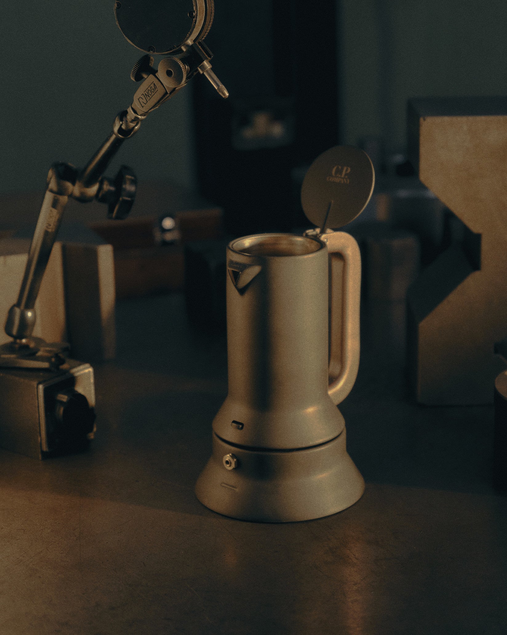 9090/3 : Espresso coffee maker By Richard Sapper | Alessi - C.P.
