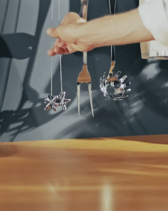 Tripod Trivet With Adjustable Elements by Gabriele Chiave