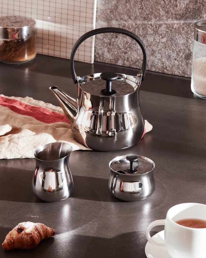 Designer Teapots, Moka Pots, Accessories and Cups for Tea & Coffee